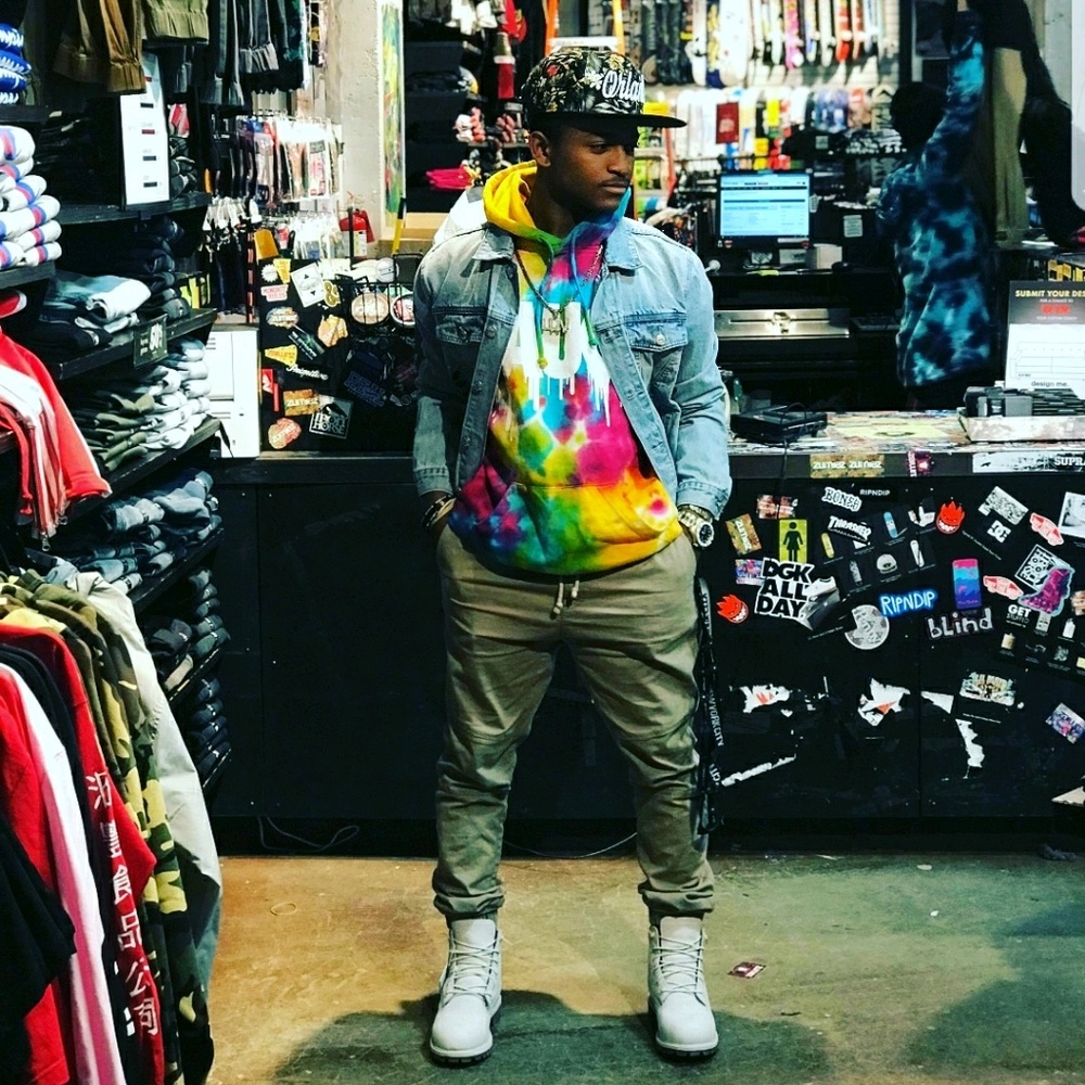 Meet your Posher, Zachariah